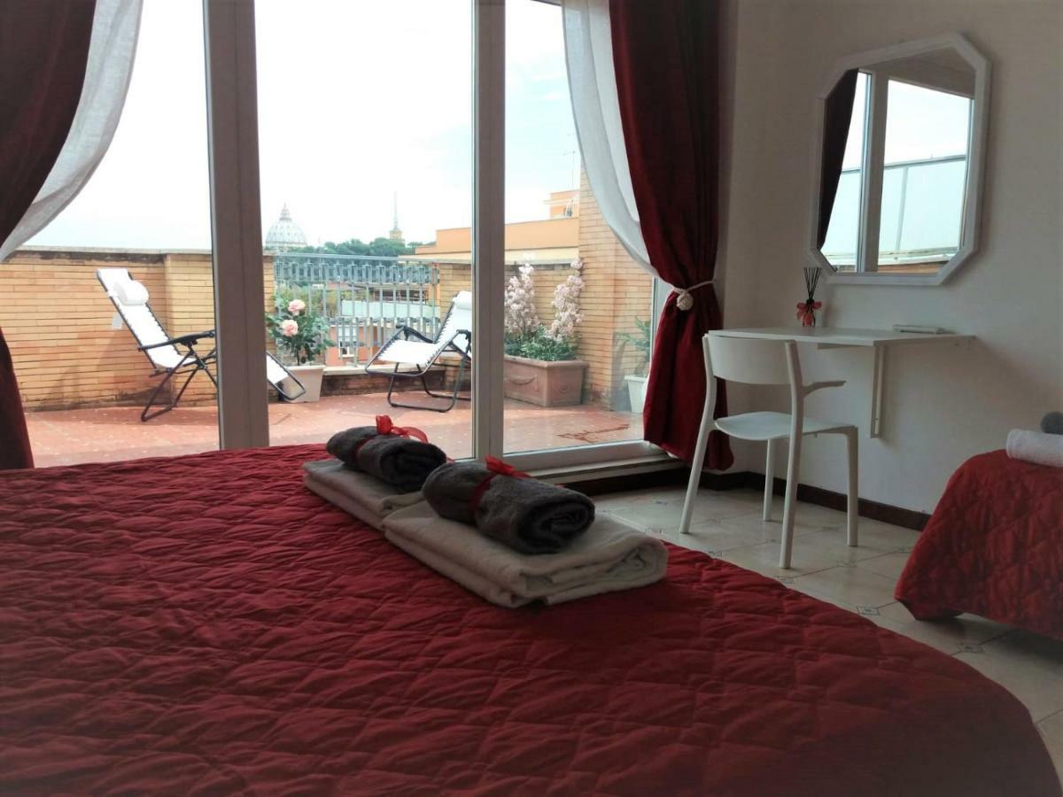 Vatican Flowers Ii Apartment *
